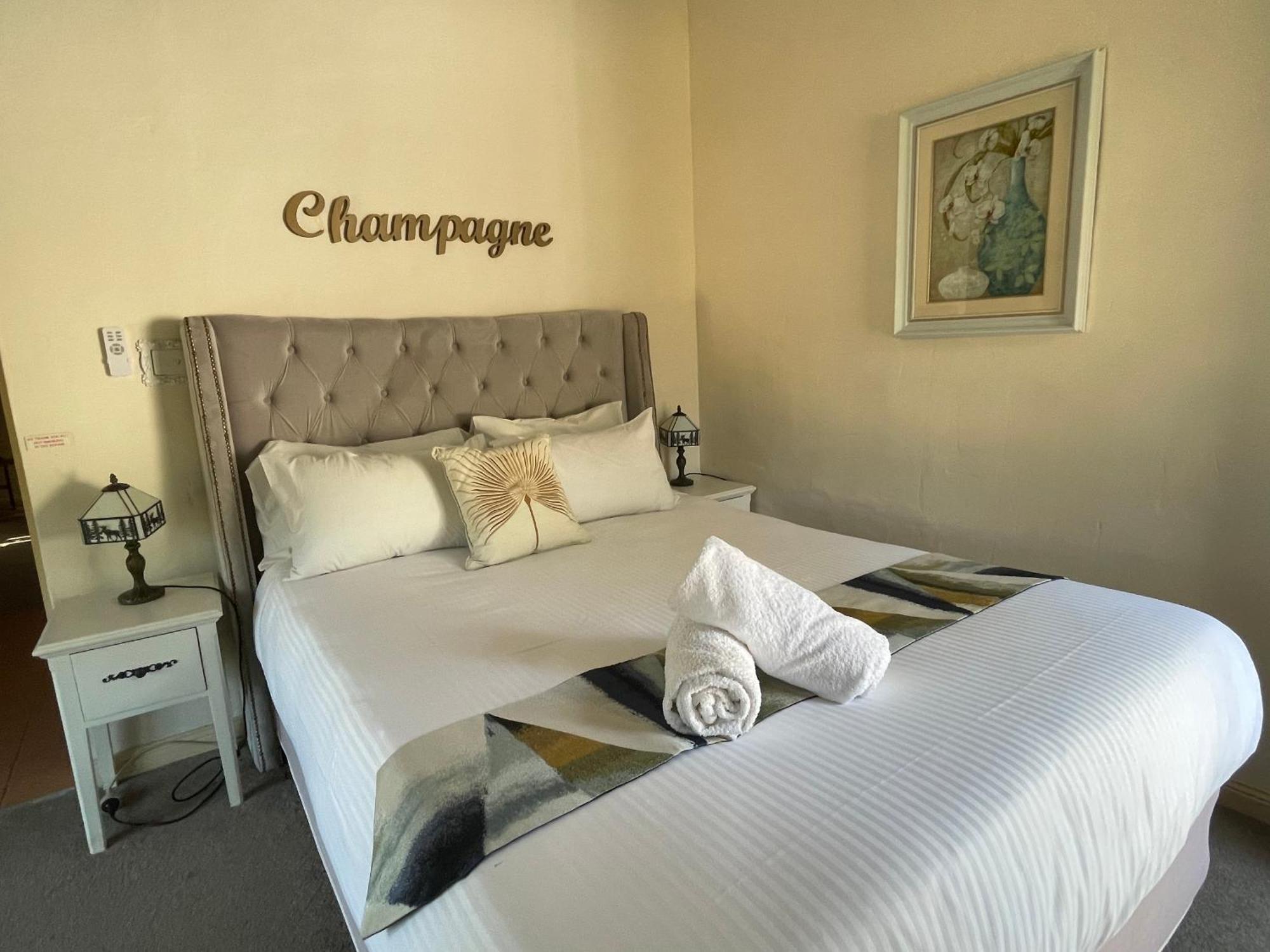 Villa Provence โพโคลบิน ภายนอก รูปภาพ